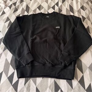Men’s Black Stussy Crewneck Sweater size Large